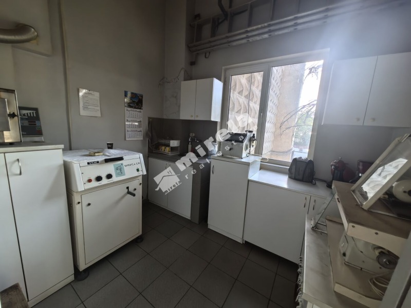 В аренду  Офис Ямбол , Център , 94 кв.м | 89433677 - изображение [7]