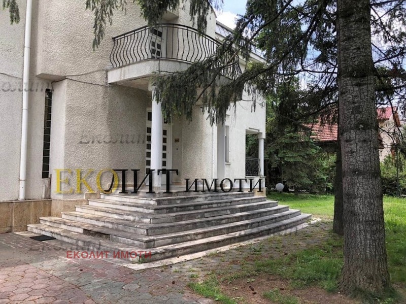 Дава под наем  Къща град София , м-т Гърдова глава , 1440 кв.м | 28342550 - изображение [6]