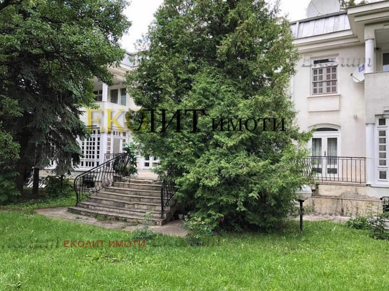 Дава под наем  Къща град София , м-т Гърдова глава , 1440 кв.м | 28342550 - изображение [5]