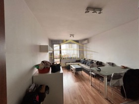 2 slaapkamers Pobeda, Varna 2