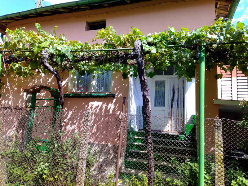 Дава под наем КЪЩА, с. Телиш, област Плевен, снимка 4 - Къщи - 53207879