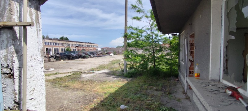 Дава под наем МЯСТО, гр. Пловдив, Индустриална зона - Север, снимка 6 - Парцели - 52197724