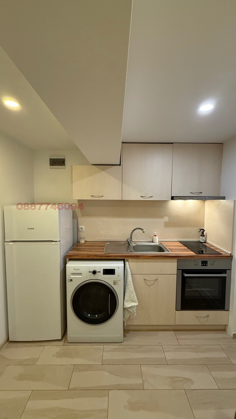 Til leie  Studio Sofia , Tsentar , 35 kvm | 21133419
