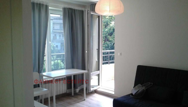 Til leie  Studio Sofia , Tsentar , 40 kvm | 34716663 - bilde [2]