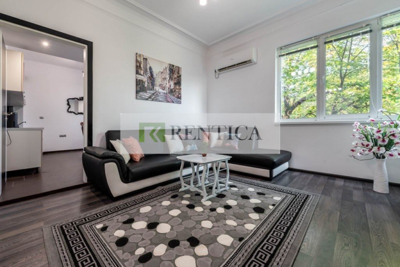 Da affittare  2 camere da letto Varna , Tsentar , 110 mq | 55342593 - Immagine [2]