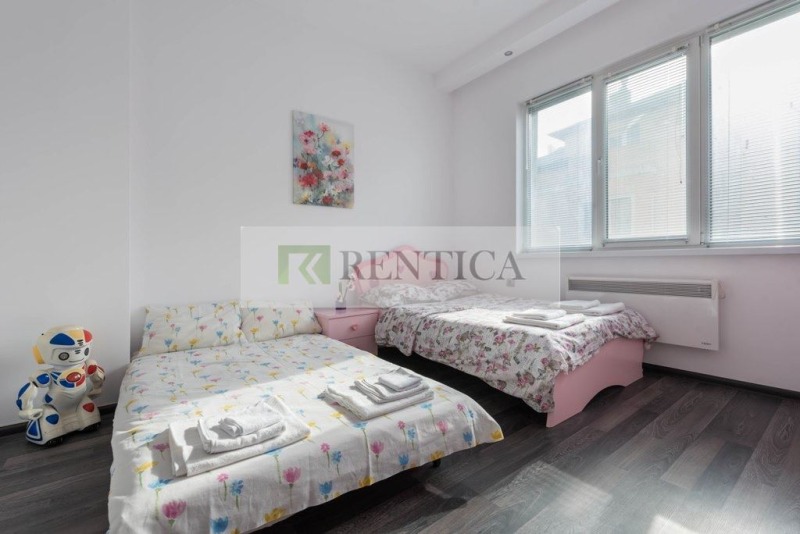 Da affittare  2 camere da letto Varna , Tsentar , 110 mq | 55342593 - Immagine [13]