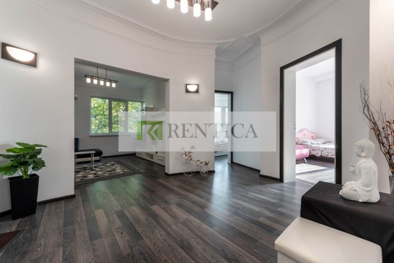 Da affittare  2 camere da letto Varna , Tsentar , 110 mq | 55342593 - Immagine [6]