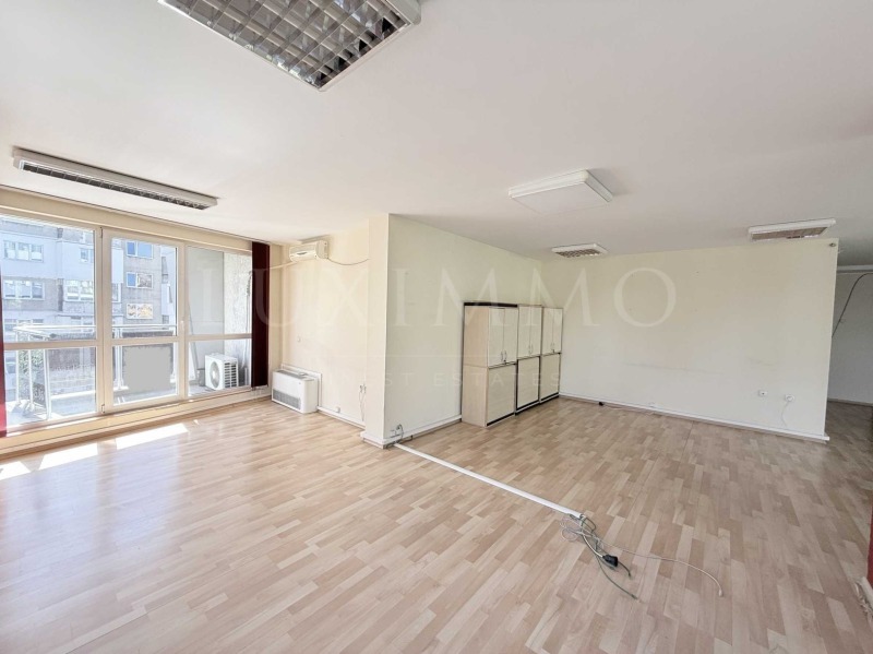 För uthyrning  Kontor Sofia , Mladost 1 , 97 kvm | 34781303 - bild [3]