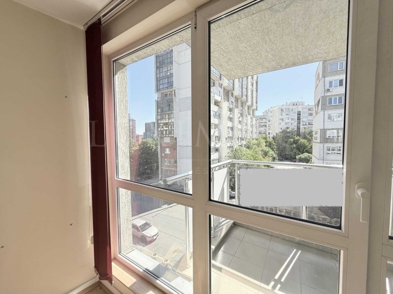 För uthyrning  Kontor Sofia , Mladost 1 , 97 kvm | 34781303 - bild [11]