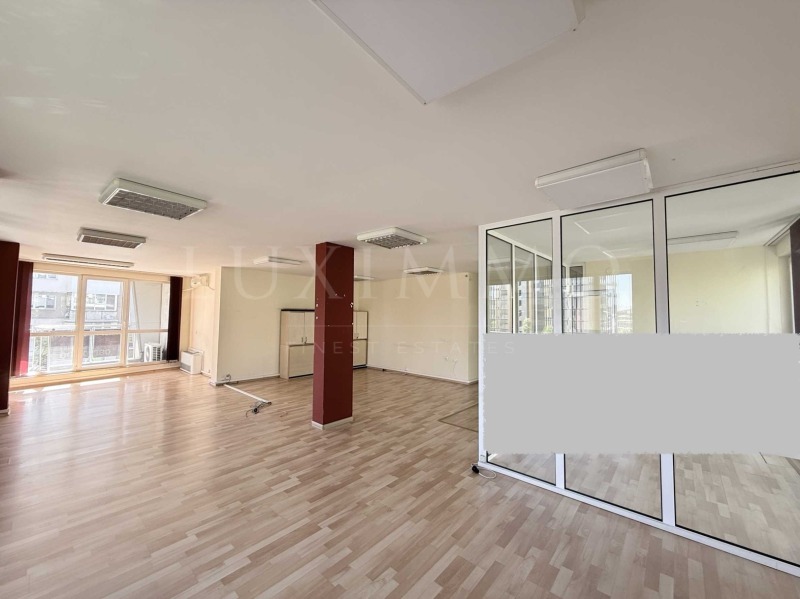 För uthyrning  Kontor Sofia , Mladost 1 , 97 kvm | 34781303 - bild [2]