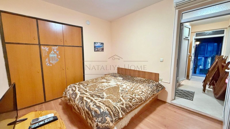 Дава под наем МНОГОСТАЕН, гр. Поморие, област Бургас, снимка 3 - Апартаменти - 53022638