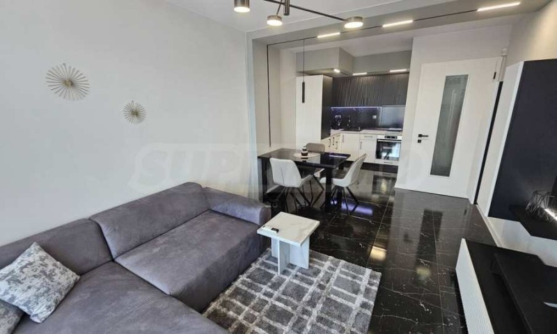 Zu vermieten  1 Schlafzimmer Plowdiw , Zentar , 75 qm | 36598760 - Bild [5]