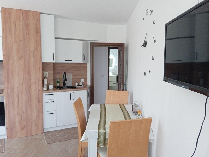 Para alugar  1 quarto Plovdiv , Hristo Smirnenski , 65 m² | 85342127 - imagem [2]