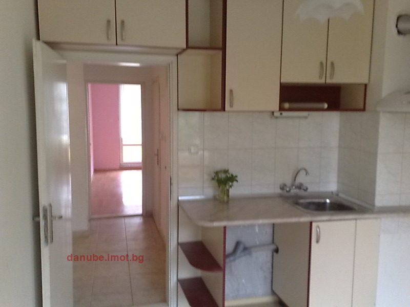 Дава под наем  2-стаен град Русе , Център , 67 кв.м | 73165984 - изображение [4]
