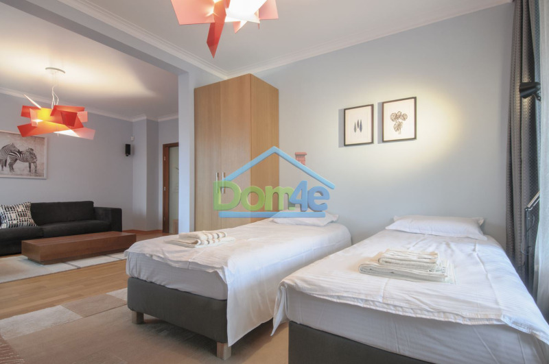 Дава под наем 3-СТАЕН, гр. София, Иван Вазов, снимка 2 - Апартаменти - 53052404