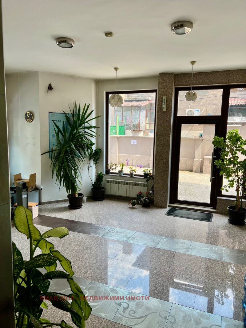 For Rent  Shop Sofia , Belite brezi , 126 sq.m | 10350773