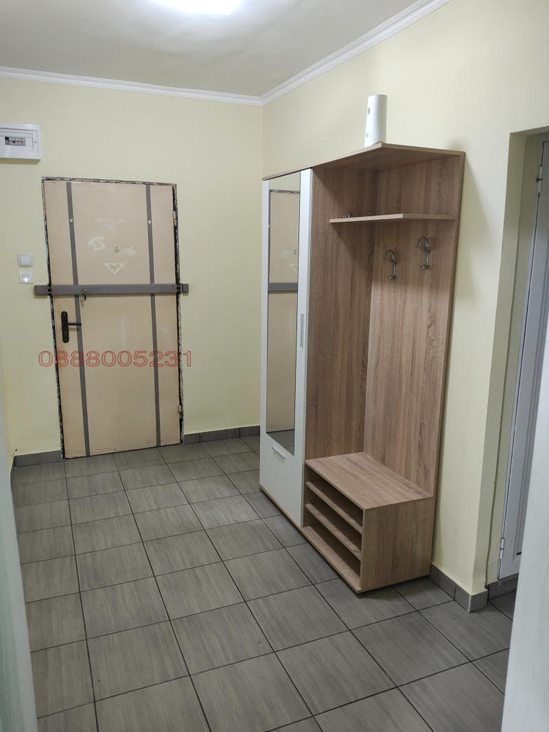 Дава под наем 2-СТАЕН, гр. Перник, Изток, снимка 12 - Апартаменти - 53438426