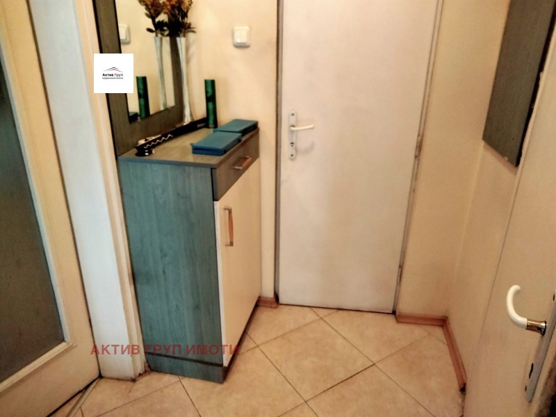 Дава под наем 3-СТАЕН, гр. София, Център, снимка 13 - Апартаменти - 53260797