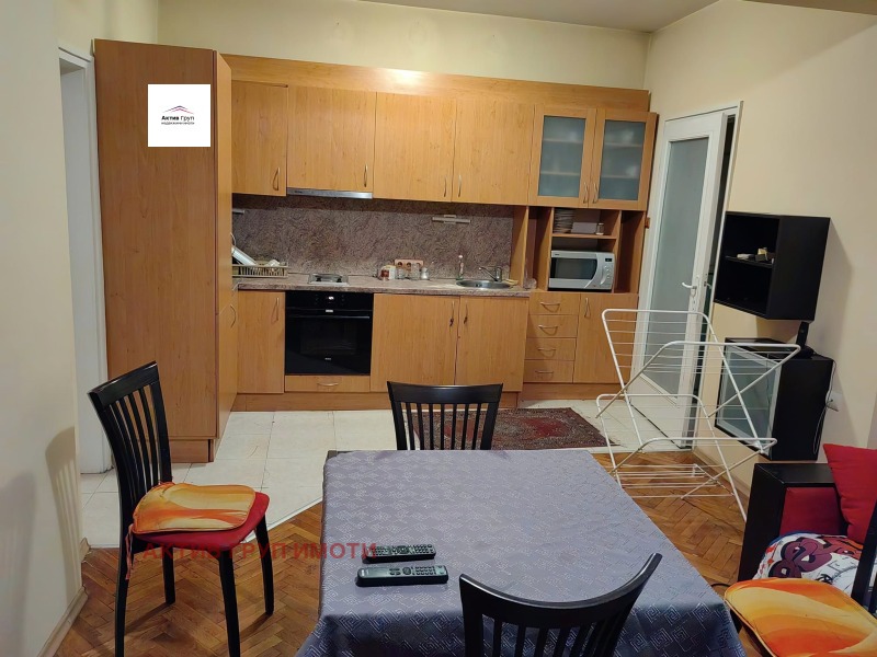 Дава под наем 3-СТАЕН, гр. София, Център, снимка 5 - Апартаменти - 53260797