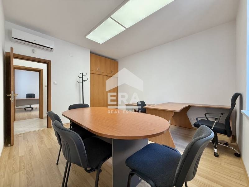 För uthyrning  Kontor Sofia , Centar , 92 kvm | 49680164 - bild [5]