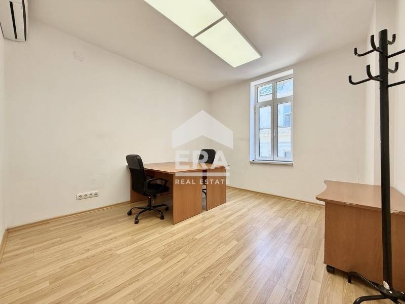 För uthyrning  Kontor Sofia , Centar , 92 kvm | 49680164 - bild [7]