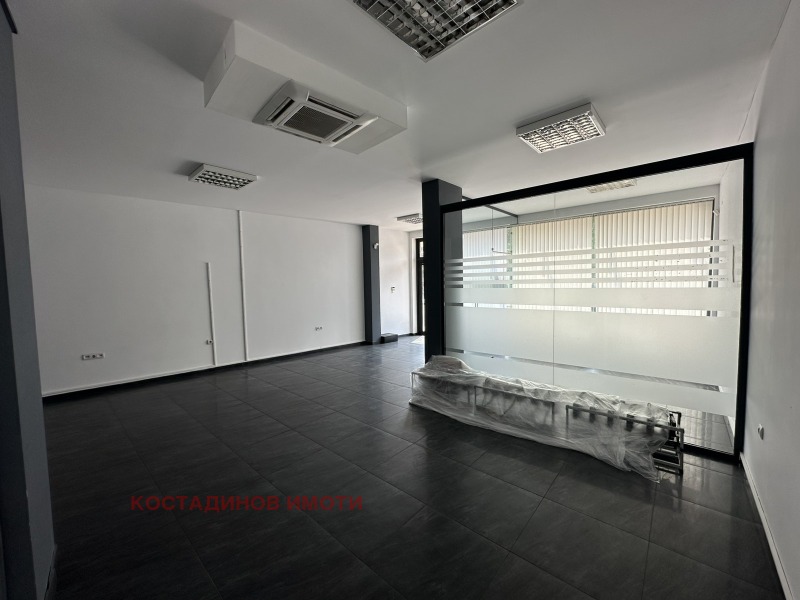 En renta  Comercio Plovdiv , Marasha , 100 metros cuadrados | 23682410 - imagen [3]