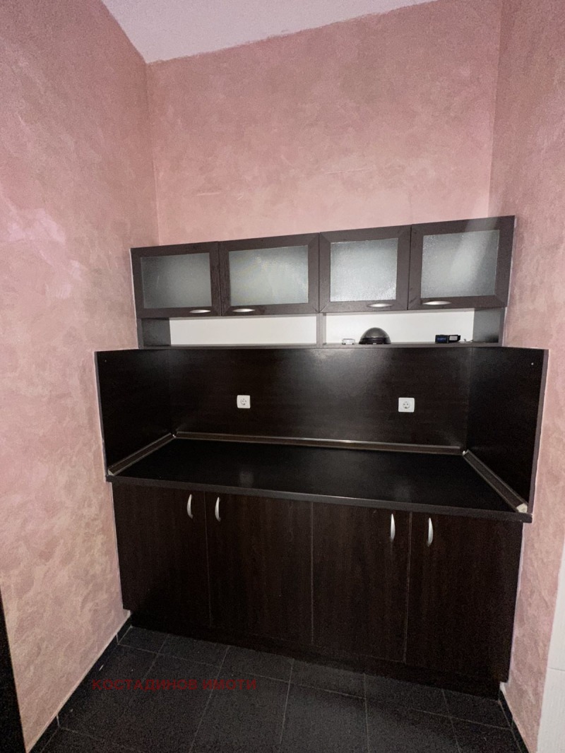 En renta  Comercio Plovdiv , Marasha , 100 metros cuadrados | 23682410 - imagen [5]
