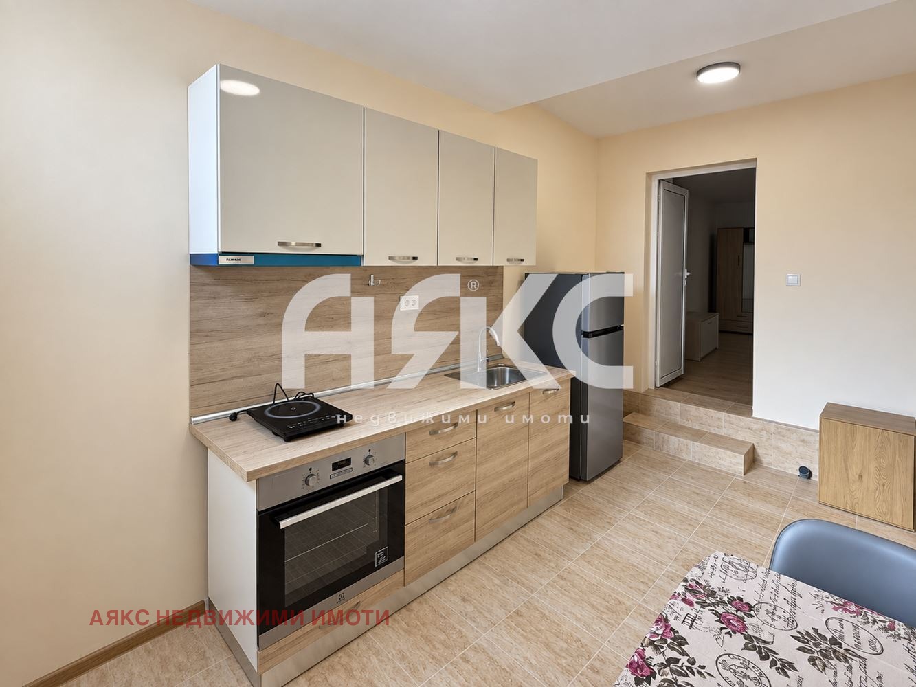 Дава под наем 1-СТАЕН, гр. София, Карпузица, снимка 6 - Апартаменти - 56001867