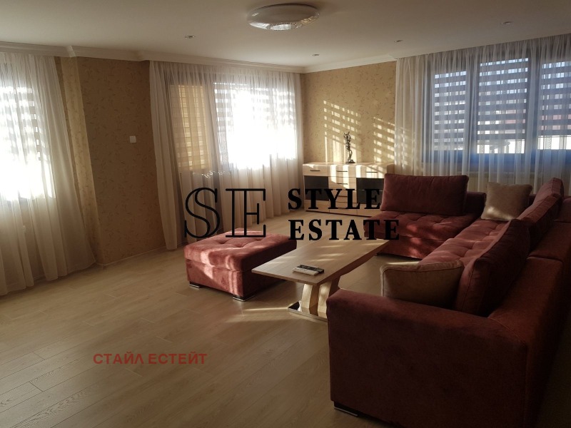 Дава под наем ЕТАЖ ОТ КЪЩА, гр. София, Требич, снимка 3 - Етаж от къща - 53209425