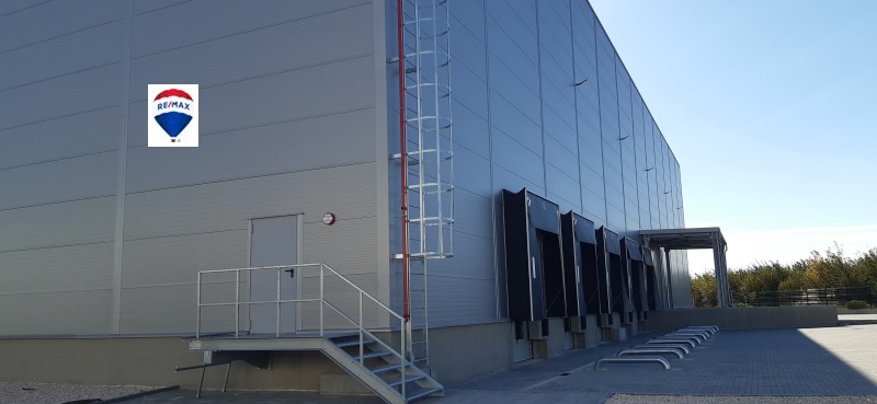 För uthyrning  Lagring Plovdiv , Industrialna zona - Sever , 2960 kvm | 44991292