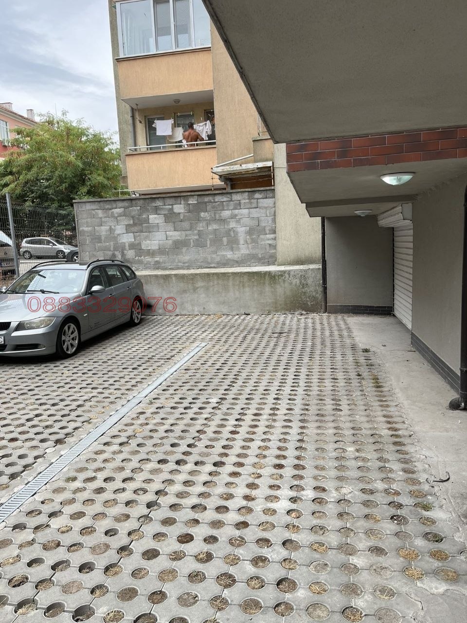 Дава под наем ГАРАЖ, ПАРКОМЯСТО, гр. Бургас, Възраждане