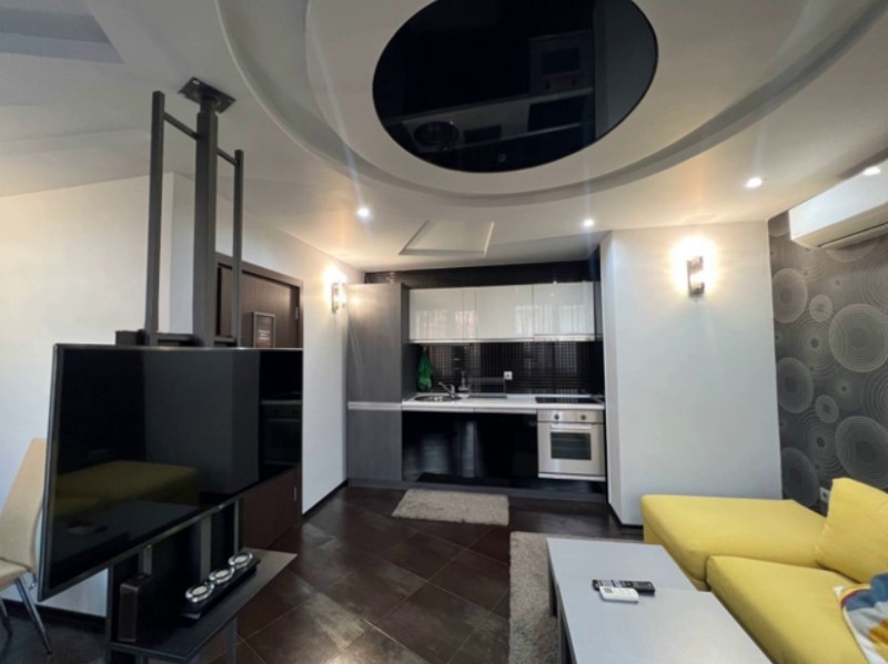 Дава под наем 3-СТАЕН, гр. София, Белите брези, снимка 2 - Апартаменти - 53352189