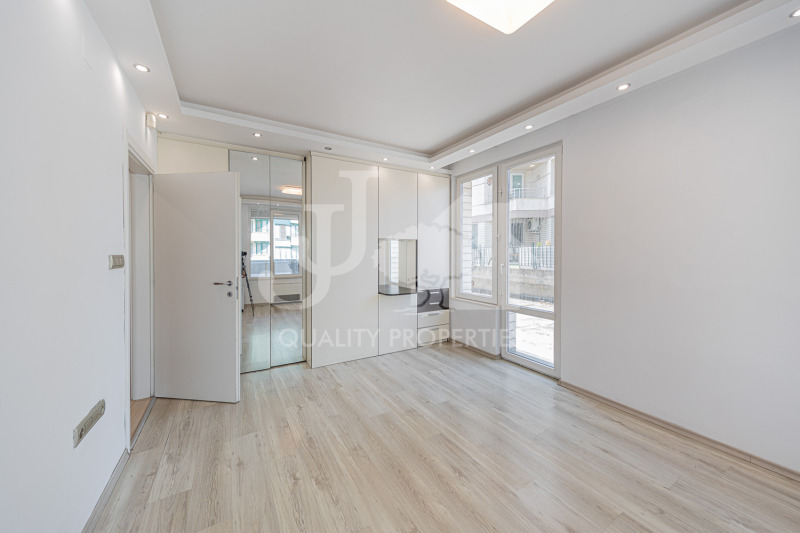 För uthyrning  Kontor Sofia , j.gr.Jujen park , 180 kvm | 52055603