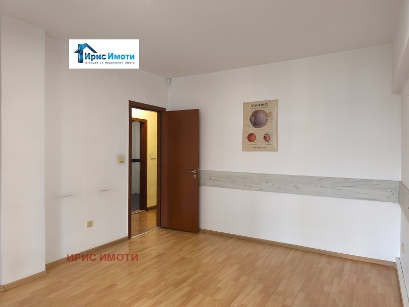 Kiadó  Hivatal Sofia , Lagera , 152 négyzetméter | 90129385 - kép [9]