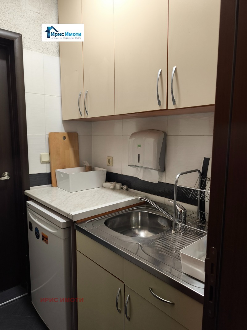 Kiadó  Hivatal Sofia , Lagera , 152 négyzetméter | 90129385 - kép [14]