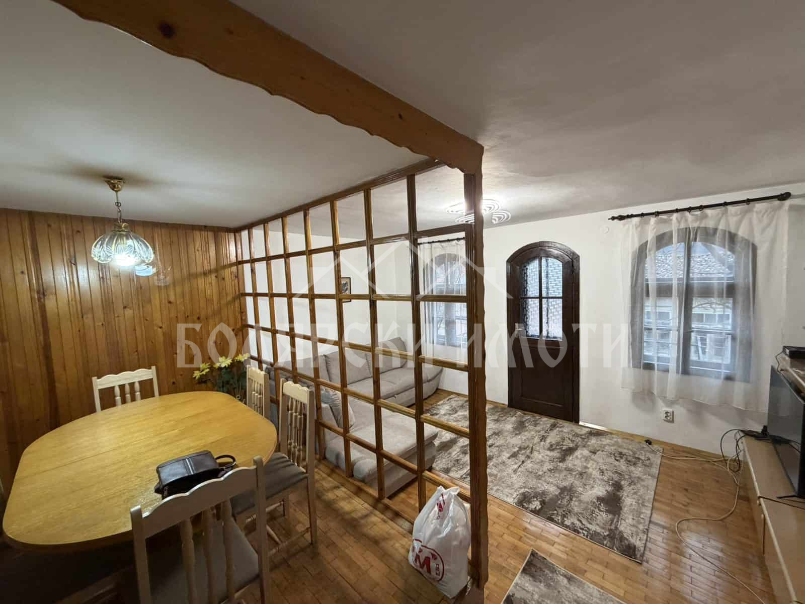 Дава под наем 4-СТАЕН, гр. Велико Търново, Център, снимка 2 - Апартаменти - 55544154