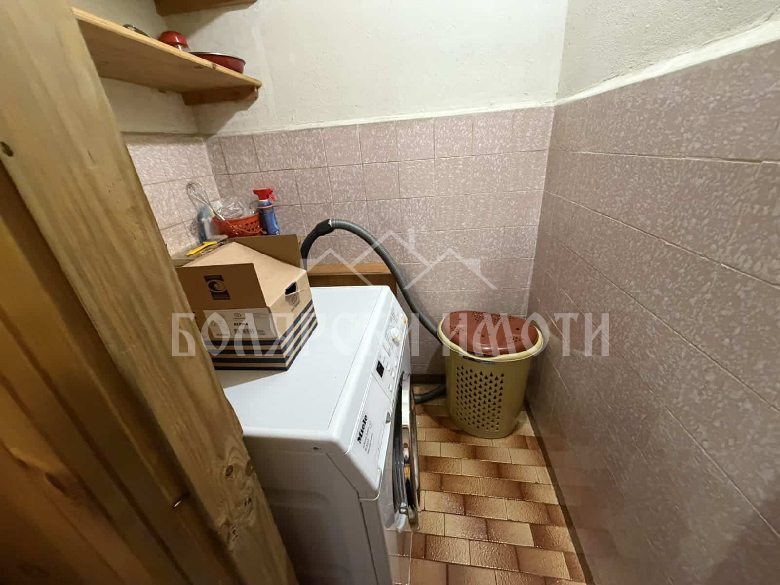 Дава под наем 4-СТАЕН, гр. Велико Търново, Център, снимка 12 - Апартаменти - 55544154