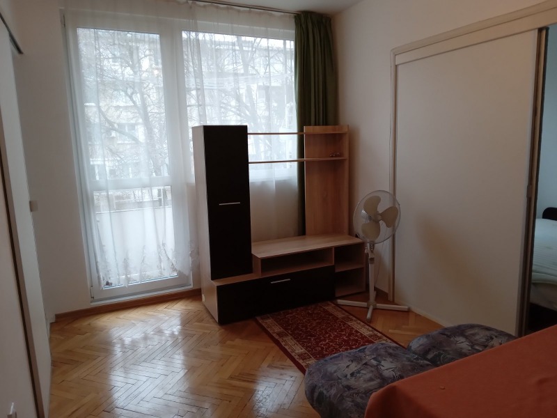 Дава под наем 2-СТАЕН, гр. София, Западен парк, снимка 12 - Апартаменти - 53331737