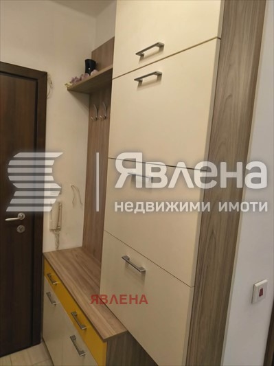 Дава под наем 3-СТАЕН, гр. София, Зона Б-18, снимка 15 - Апартаменти - 54394143