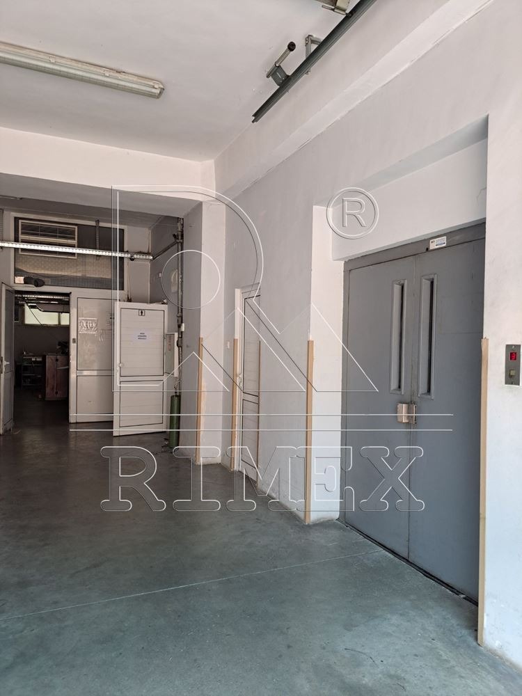 Do wynajęcia  Budynek przemysłowy Plowdiw , Industrialna zona - Iztok , 138 mkw | 84272740 - obraz [2]