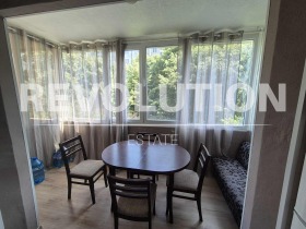 1 dormitor Levsci 1, Varna