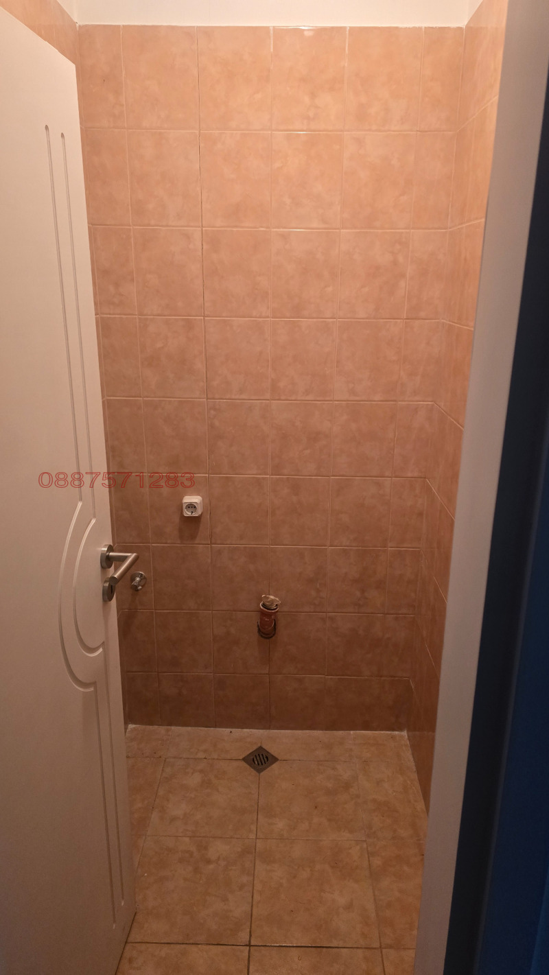 Дава под наем ОФИС, гр. София, Иван Вазов, снимка 15 - Офиси - 53174690