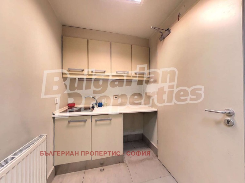 Kiadó  Üzlet Sofia , Manastirski livadi , 234 négyzetméter | 65737326 - kép [17]