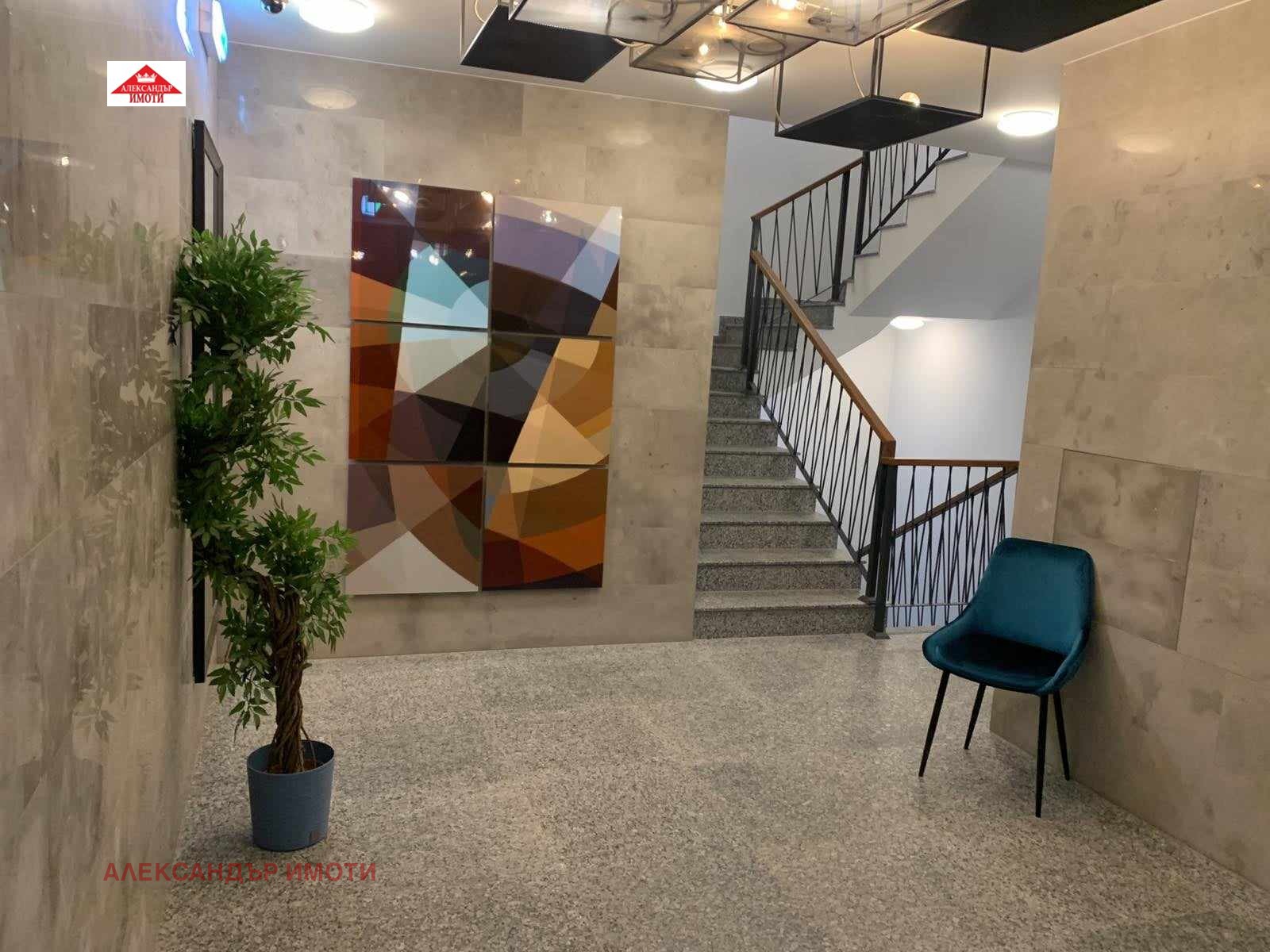 Дава под наем 2-СТАЕН, гр. София, Център