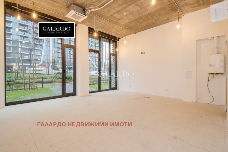 A louer  Boutique Sofia , Manastirski livadi , 54 m² | 63786298