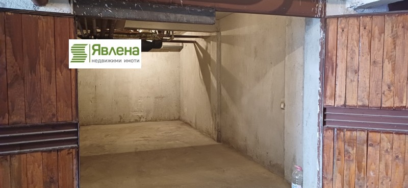 De inchiriat  Garaj Sofia , Hladilnica , 18 mp | 91744277 - imagine [2]