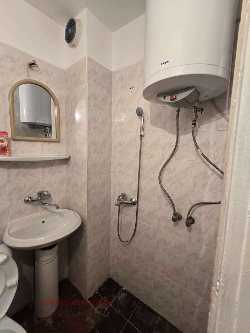 Издаје се  1 спаваћа соба Пловдив , Центар , 50 м2 | 57399803 - слика [6]