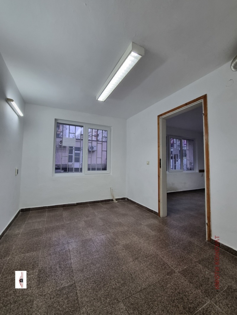 Te huur  Kantoor Veliko Tarnovo , Kolju Fitsjeto , 42 m² | 16697594 - afbeelding [3]