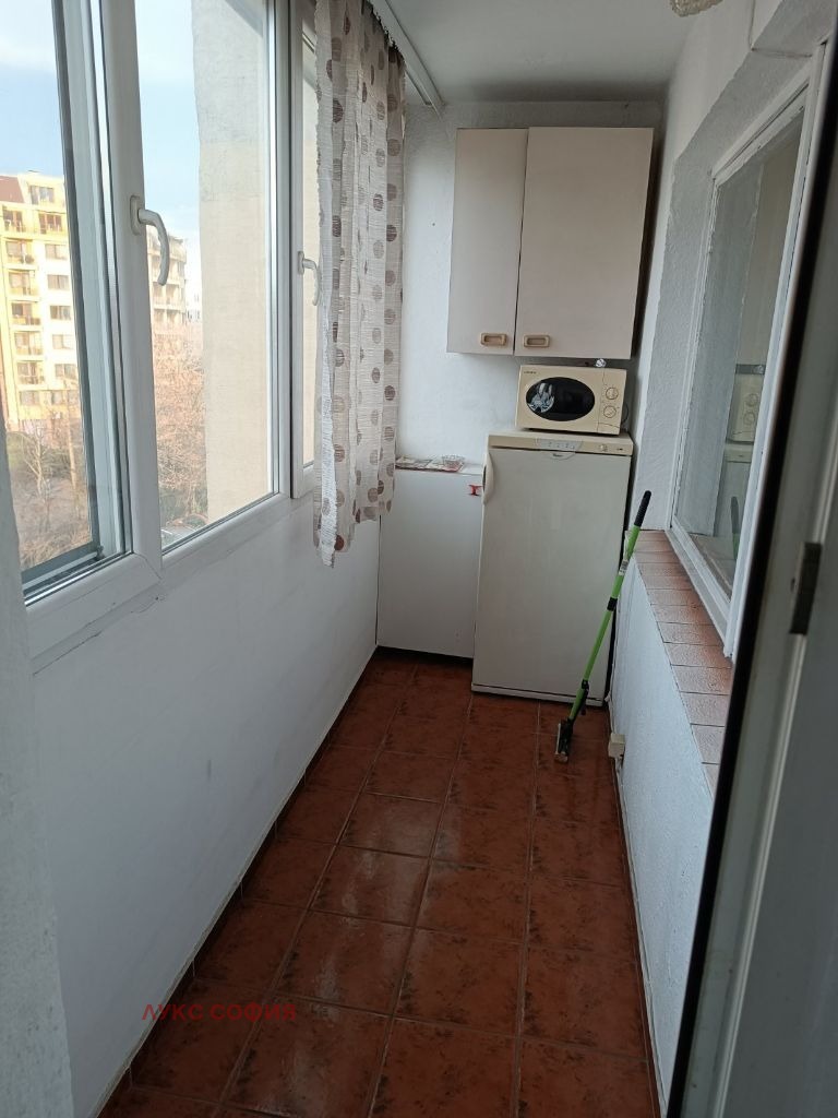 Дава под наем 2-СТАЕН, гр. София, Център, снимка 7 - Апартаменти - 52218530