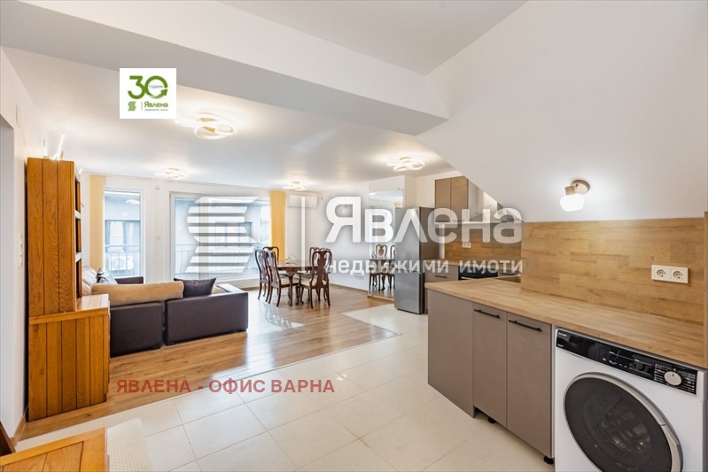 Дава под наем 3-СТАЕН, гр. Варна, Център